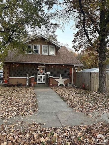 1508 6th St, Clay Center, KS 67432