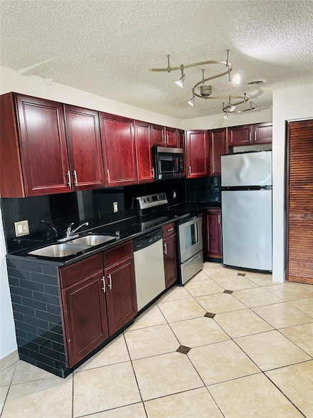 10046 Winding Lake Rd Unit 203, Sunrise, FL 33351