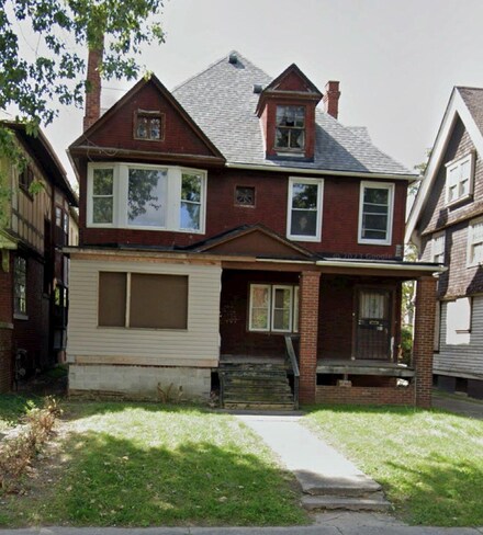 1583 Cadillac Blvd, Detroit, MI 48214