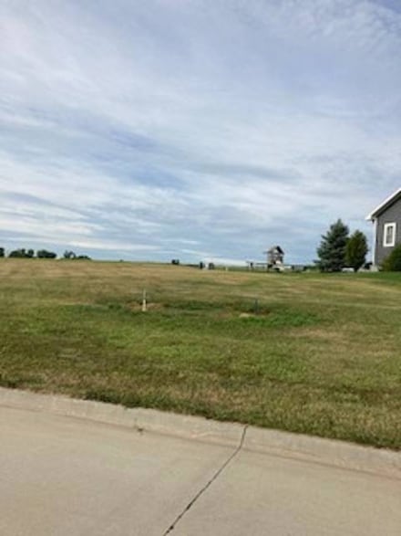 503 W Leblanch St, Hartington, NE 68739