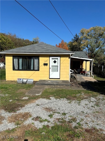 609 15th St, Wellsville, OH 43968