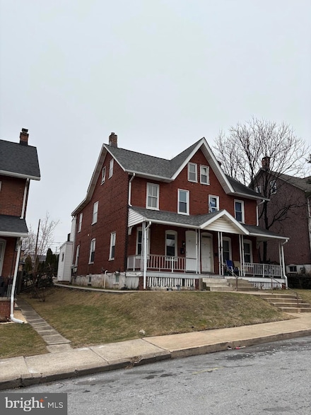 71 S 6th Ave, Coatesville, PA 19320
