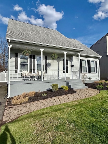 59 Chalmers St, Springfield, MA 01118