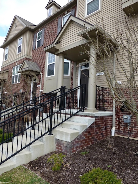 2860 Glenbar Cir Unit 100, Rochester Hills, MI 48307