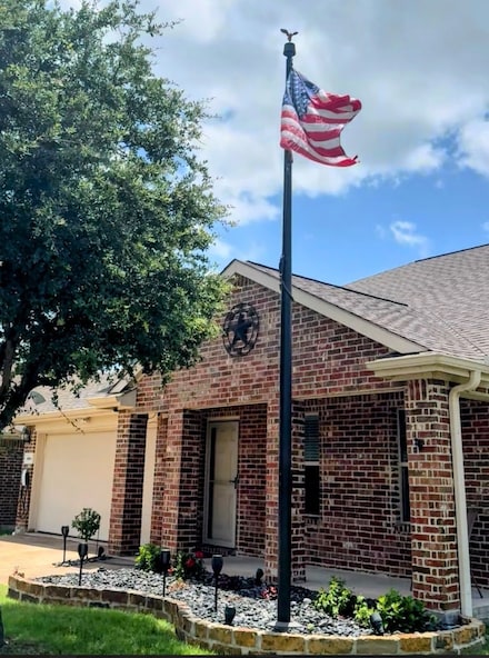 484 Harding Ln, Lavon, TX 75166