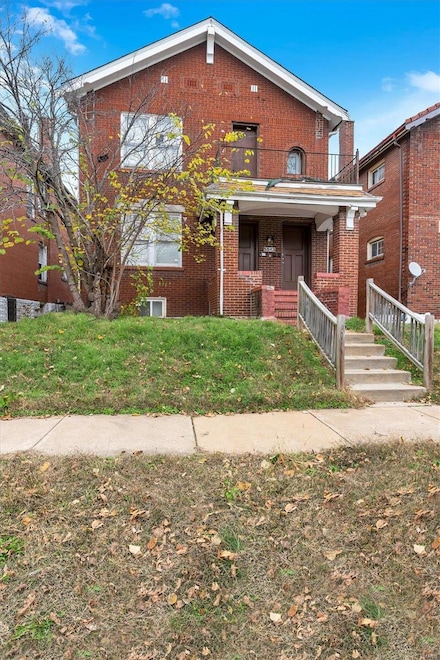 5543 Hebert St, Saint Louis, MO 63120