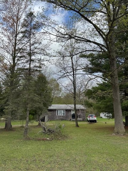 4203 155th Ave, Hersey, MI 49639