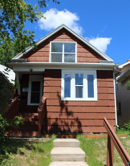 3007 Devonshire St, Duluth, MN 55806