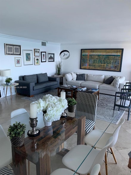 881 Ocean Dr Unit 15B, Key Biscayne, FL 33149