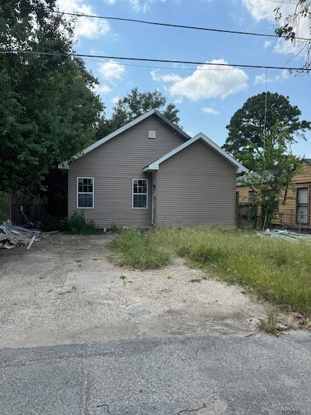 1905 Pocahontas St, Baton Rouge, LA 70802