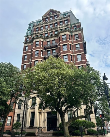 483 Beacon St Unit 12A, Boston, MA 02115