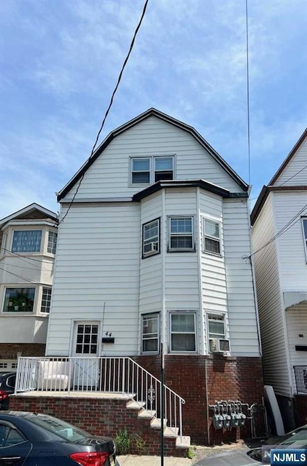 44 Washington St Unit 2/F, Harrison, NJ 07029