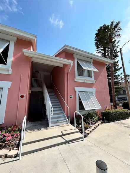 4225 38th Ave S Unit 63F, Saint Petersburg, FL 33711