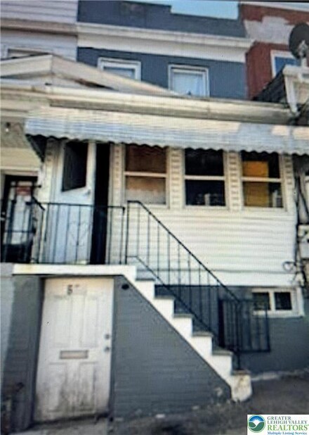 657 Lamb St, Bethlehem, PA 18015