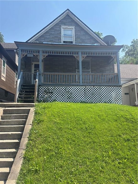 747 Reynolds Ave, Kansas City, KS 66101