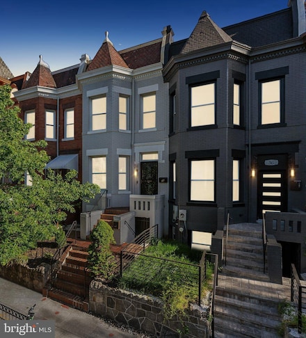 34 T St NW, Washington, DC 20001