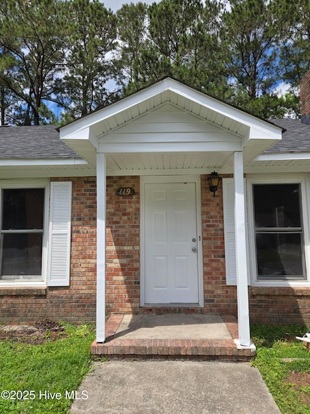 119 Windsor Ct, Jacksonville, NC 28546