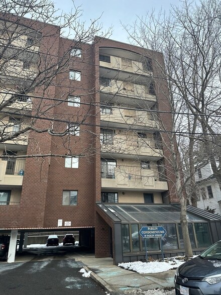 39 Parlin St Unit 307, Everett, MA 02149