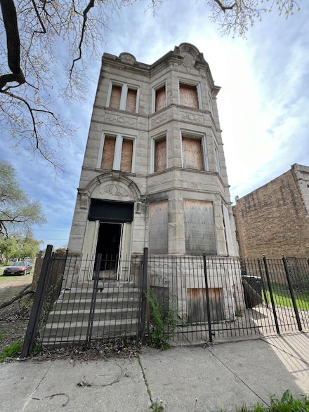 1505 S Spaulding Ave, Chicago, IL 60623