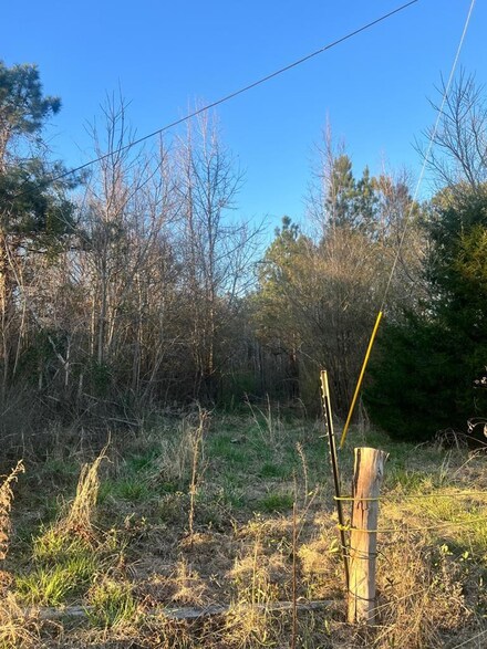 LL 212 R St, Hamilton, GA 31811