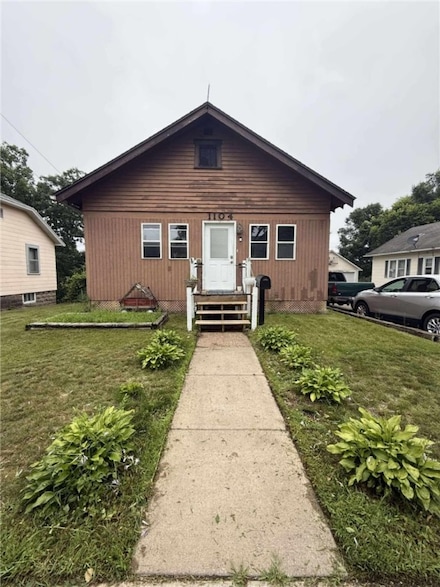 1104 Emery St, Eau Claire, WI 54701