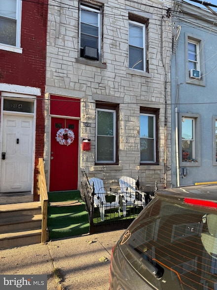 2856 Tulip St, Philadelphia, PA 19134