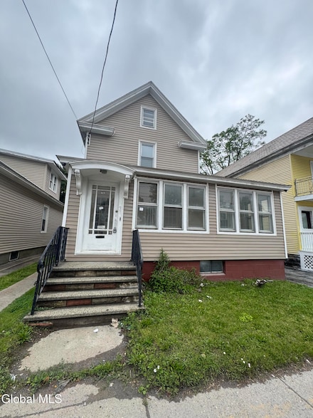 261 Altamont Ave, Schenectady, NY 12304