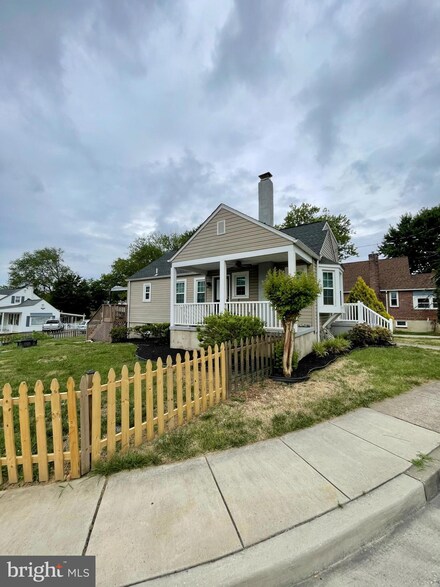 2907 Putty Hill Ave, Parkville, MD 21234