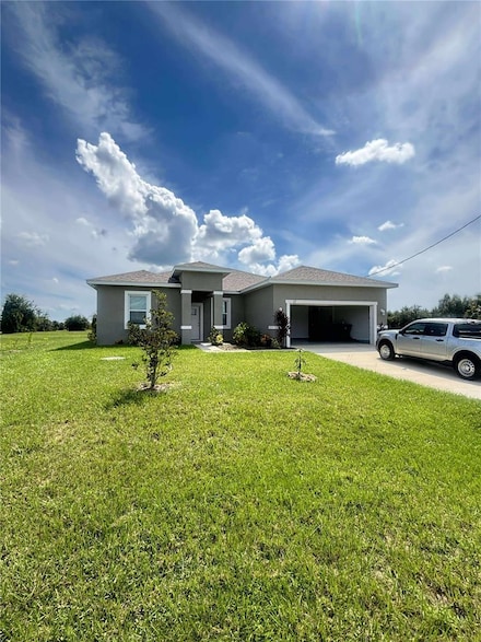 17 Cleat Ct, Placida, FL 33946