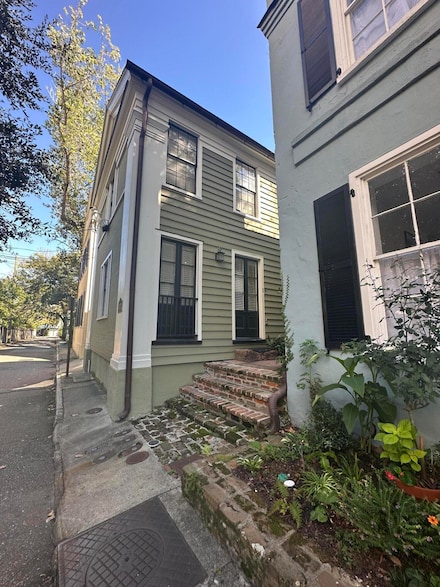 9 West St Unit 1, Charleston, SC 29401
