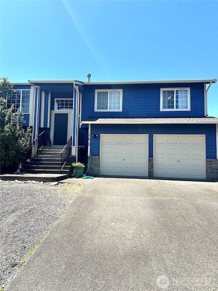 17012 114th Avenue Ct E, Puyallup, WA 98374