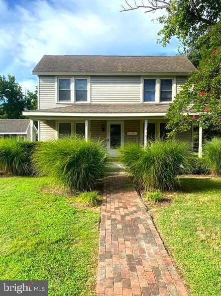 21503 Mission Rd, Tilghman, MD 21671