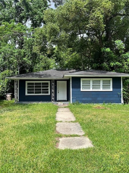 81 Lefevre St, Mobile, AL 36607