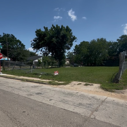 2800 Carter St, Dallas, TX 75210