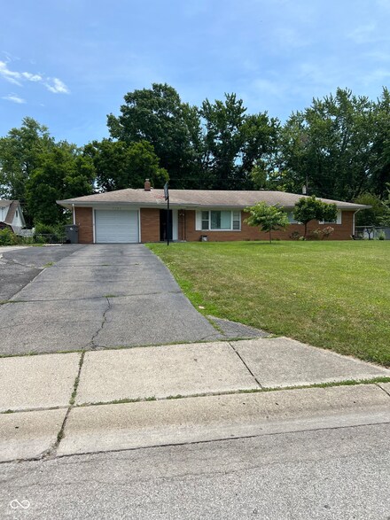 7105 Linden Dr, Indianapolis, IN 46227