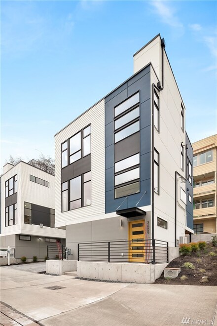 2609 E John St, Seattle, WA 98112