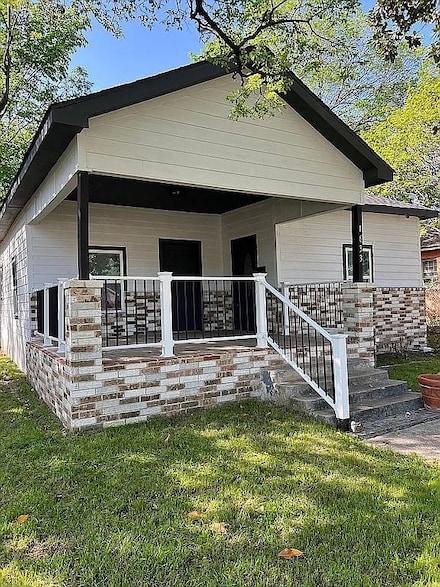 1633 Stoneman St, Dallas, TX 75215