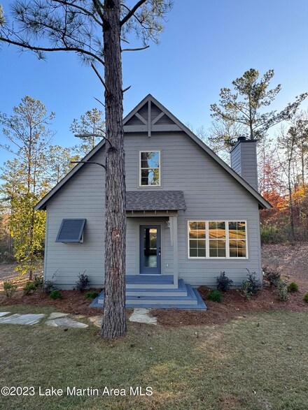 190 Whisper Trace, Tallassee, AL 36078