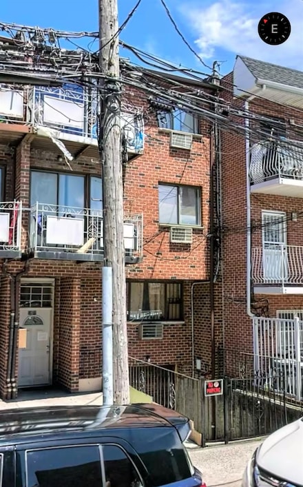 58-39 Waldron St, Flushing, NY 11368