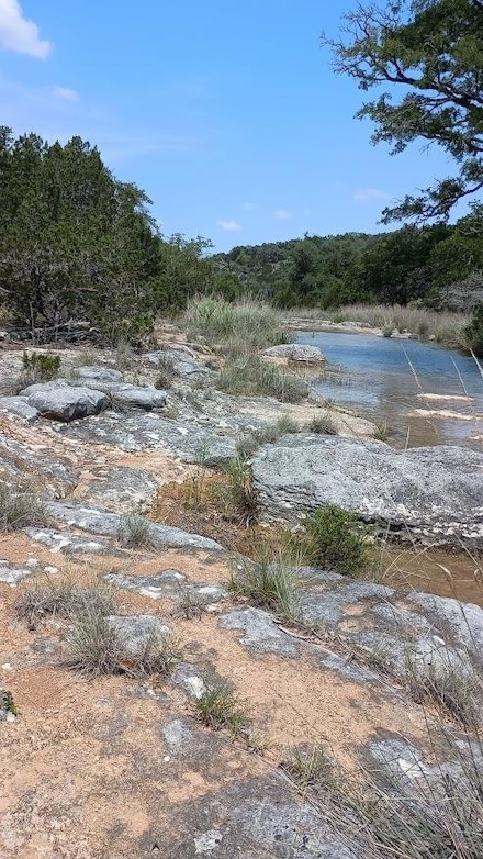 441 Lost Valley Rd, Dripping Springs, TX 78620