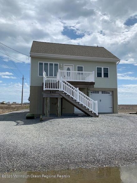 240 S Creek Dr, West Creek, NJ 08092