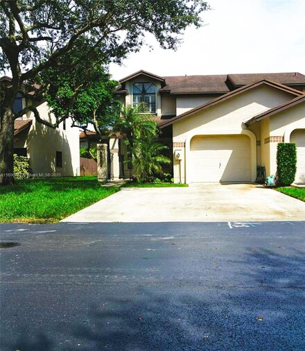 13707 SW 100th Terrace, Miami, FL 33186