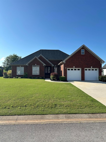 244 Plantation Springs Dr, Florence, AL 35630