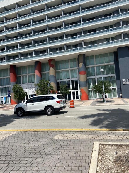 50 Biscayne Blvd Unit 2906, Miami, FL 33132