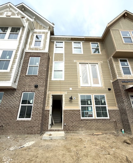 7317 Bayview Run, McCordsville, IN 46055