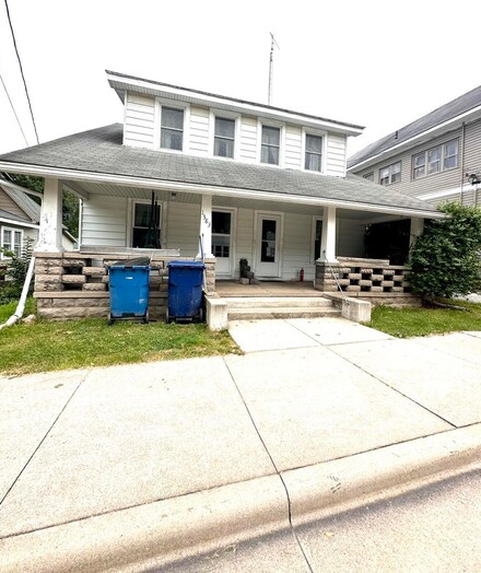 1383 Vernon St, Wabash, IN 46992