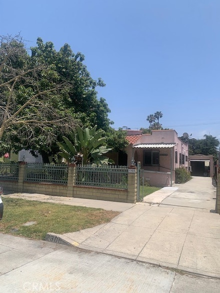2306 Alsace Ave, Los Angeles, CA 90016