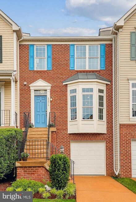 20870 Butterwood Falls Terrace, Sterling, VA 20165
