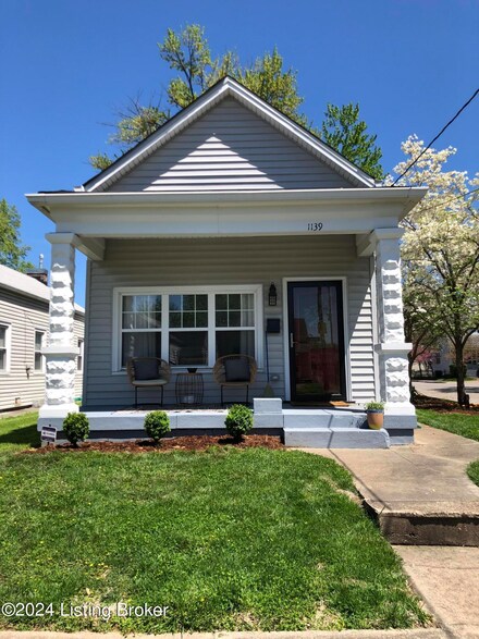 1139 Lydia St, Louisville, KY 40217