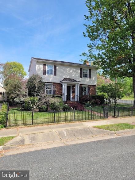 701 Mary Ball St, Fredericksburg, VA 22401